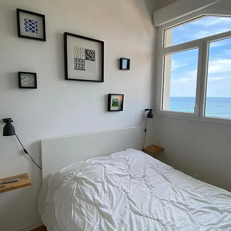 Bel Appartement, 1ere Ligne De Mer, Vue Toutes Pieces Сен-Жан-де-Люз